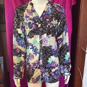 NWT style &co size small Floral Long Sleeve Blouse
